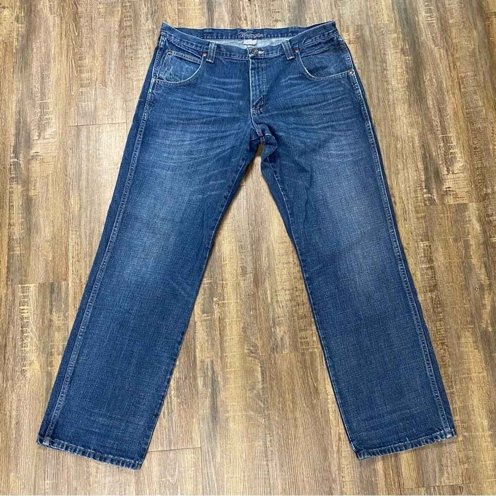 Wrangler Men's Straight Leg Blue‎ Jeans Size 38x36”
